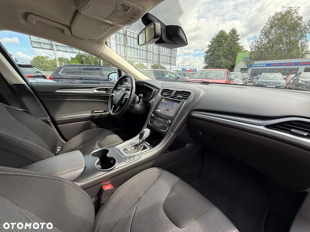 Ford Mondeo 2.0 TDCi Titanium PowerShift - 9