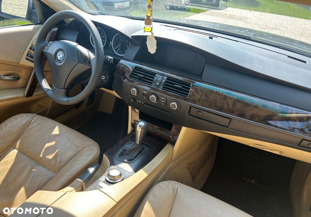 BMW Seria 5 - 8