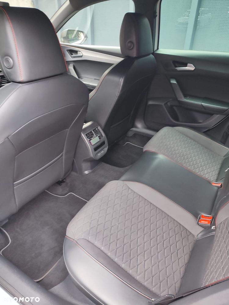 Seat Leon Sportstourer 2.0 TDI FR - 11