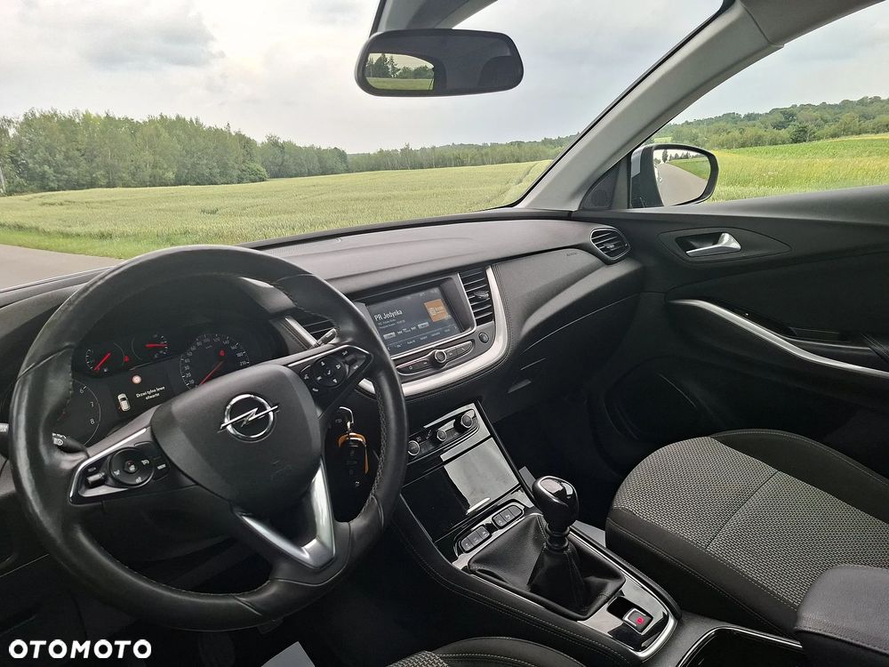 Opel Grandland X - 11
