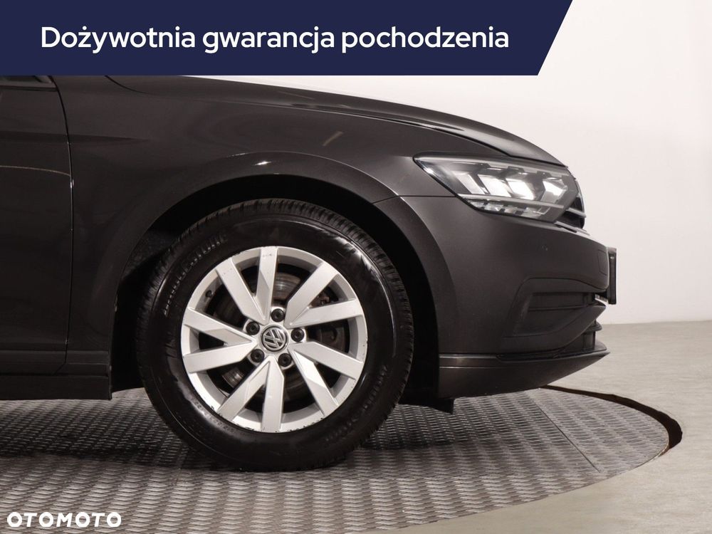 Volkswagen Passat Variant - 17