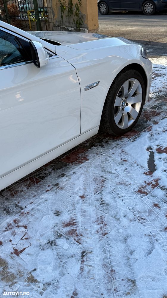 BMW Seria 5 525d xDrive Aut. - 10