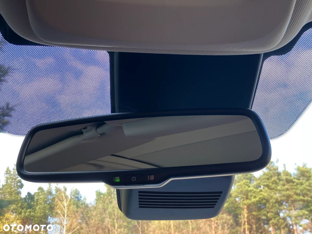 Nissan Qashqai 1.3 DIG-T N-Connecta EU6d - 34