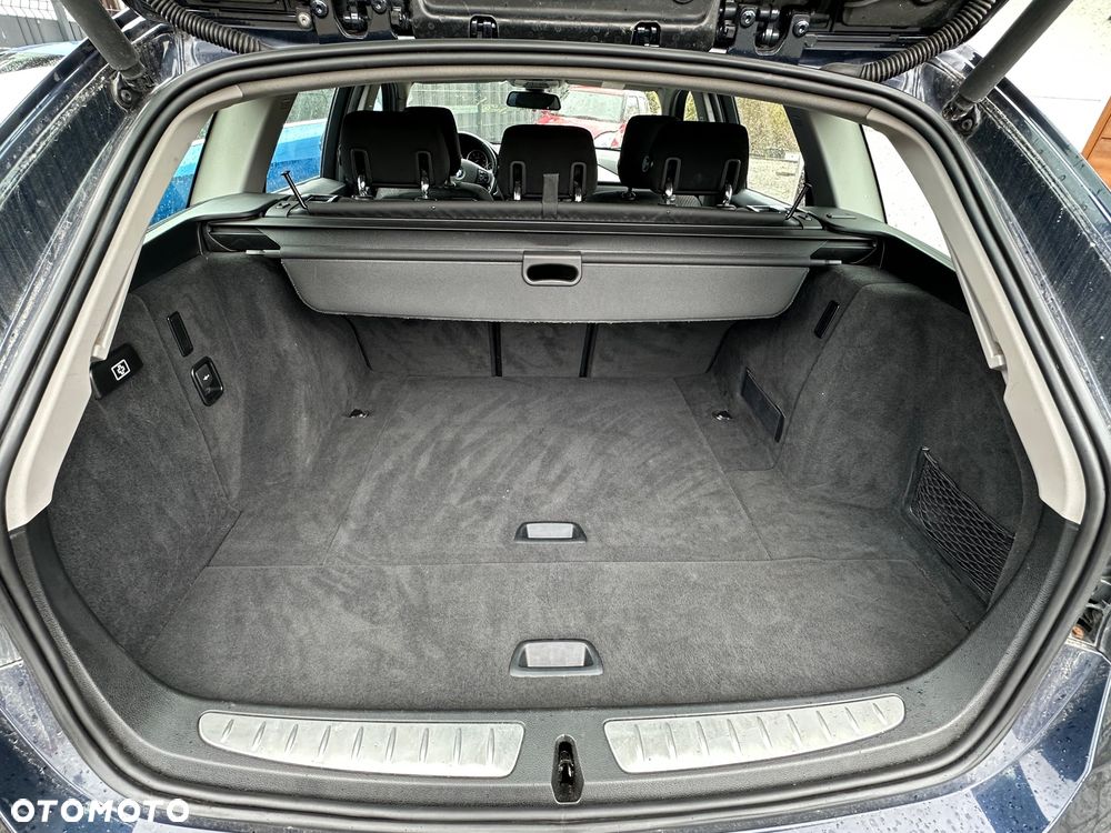 BMW Seria 3 320d - 19