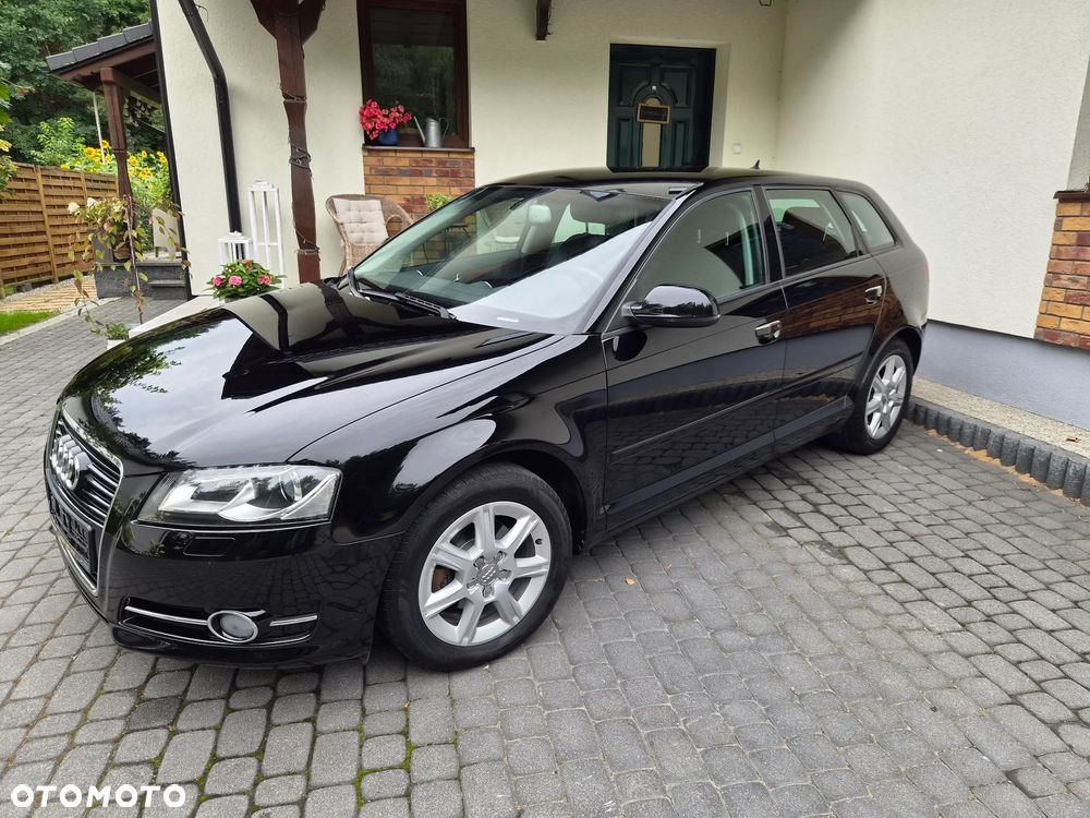 Audi A3 Sportback 1.6 TDI S tronic Attraction - 31