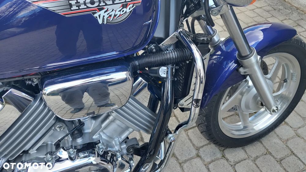 Honda VF - 7