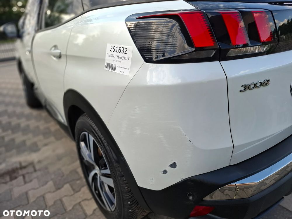 Peugeot 3008 PureTech 130 Stop & Start GPF Allure - 10