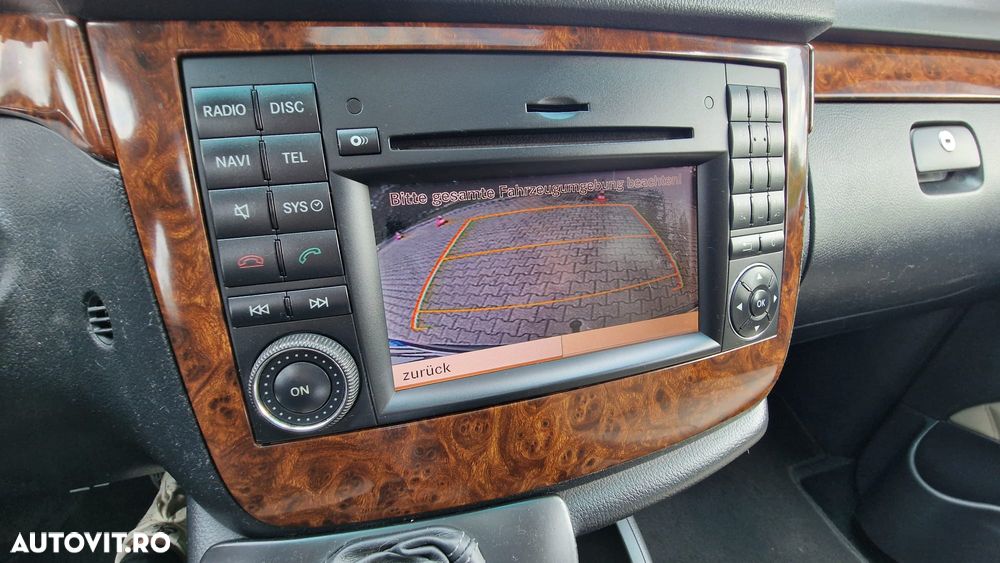 Mercedes-Benz Viano 2.2 CDI DPF extralang 4Matic Automatik Ambiente - 9