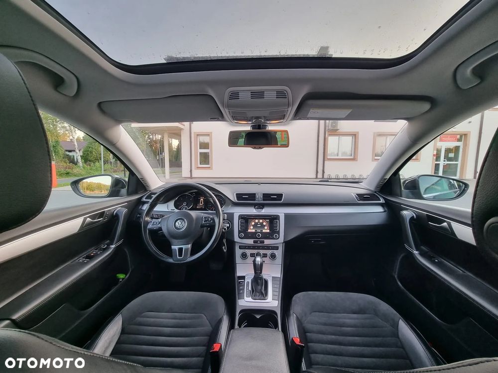 Volkswagen Passat Variant 2.0 TDI 4Motion DSG BlueMotion Tech Exclusive - 13