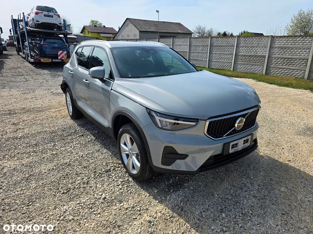 Volvo XC 40 B3 Essential - 1
