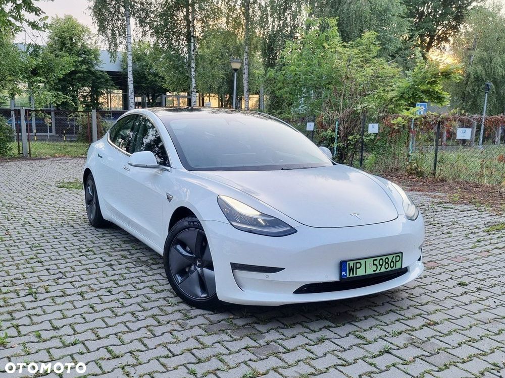 Tesla Model 3 Langstreckenbatterie Allradantrieb Dual Motor - 7