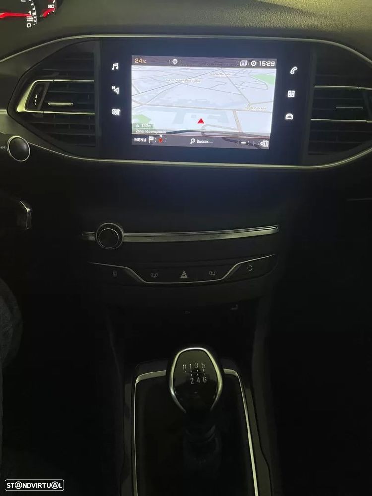 Peugeot 308 PureTech 130 Active Pack - 24