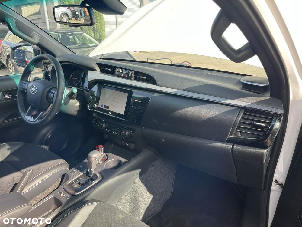 Toyota Hilux 4x4 Double Cab Autm GR Sport - 12