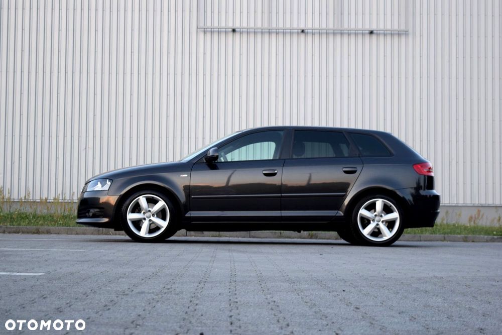 Audi A3 Sportback 1.6 S line Sportpaket (plus) - 12