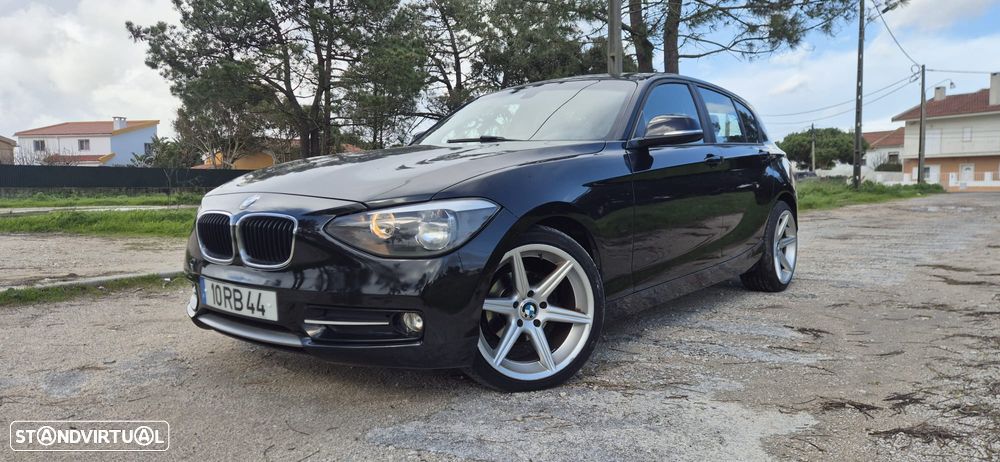 BMW 118 d Aut. Sport Line - 1