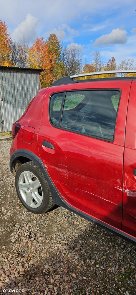 Dacia Sandero 0.9 TCe Laureate - 4