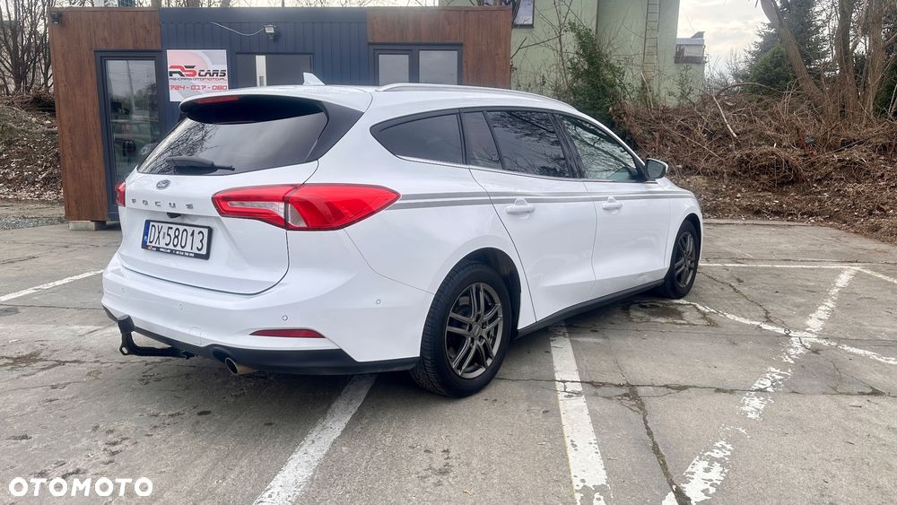 Ford Focus 1.5 EcoBlue Start-Stopp-System ST-LINE DESIGN - 9