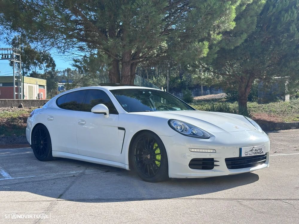 Porsche Panamera Diesel Platinum Edition - 3