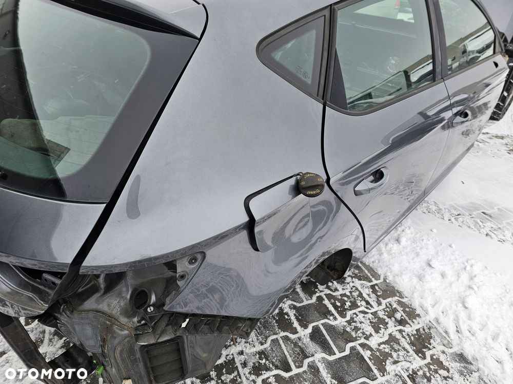 seat leon iii ćwiartka błotnik prawy tył tylny hb kolor lx7r - 2