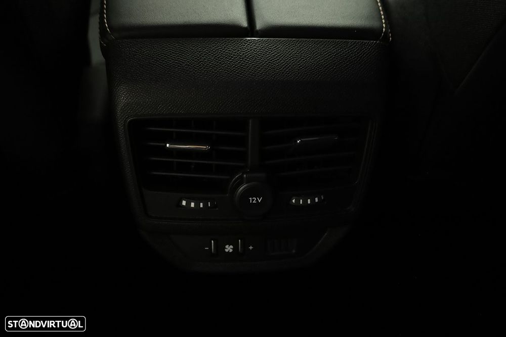 Peugeot 5008 1.2 PureTech GT EAT8 - 25