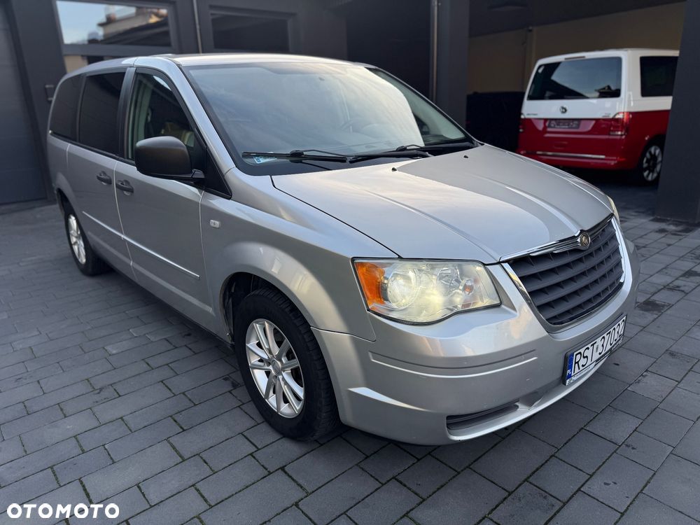 Chrysler Grand Voyager 2.8 CRD Automatik Touring - 1