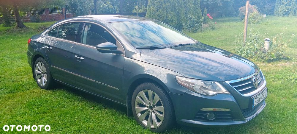 Volkswagen Passat CC - 1