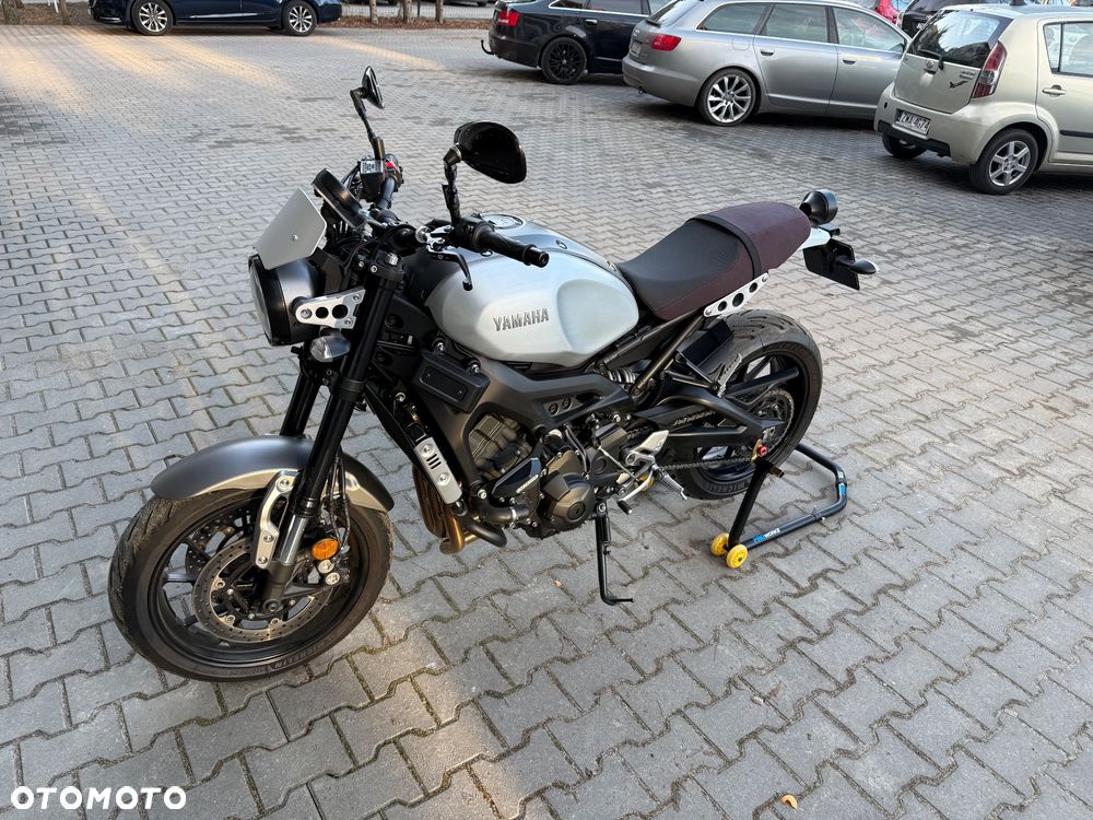Yamaha XSR - 2