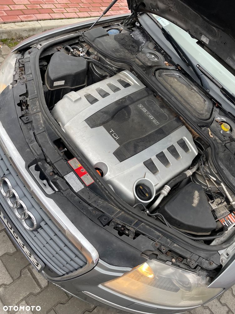 Audi A8 4.2 TDI Quattro - 9