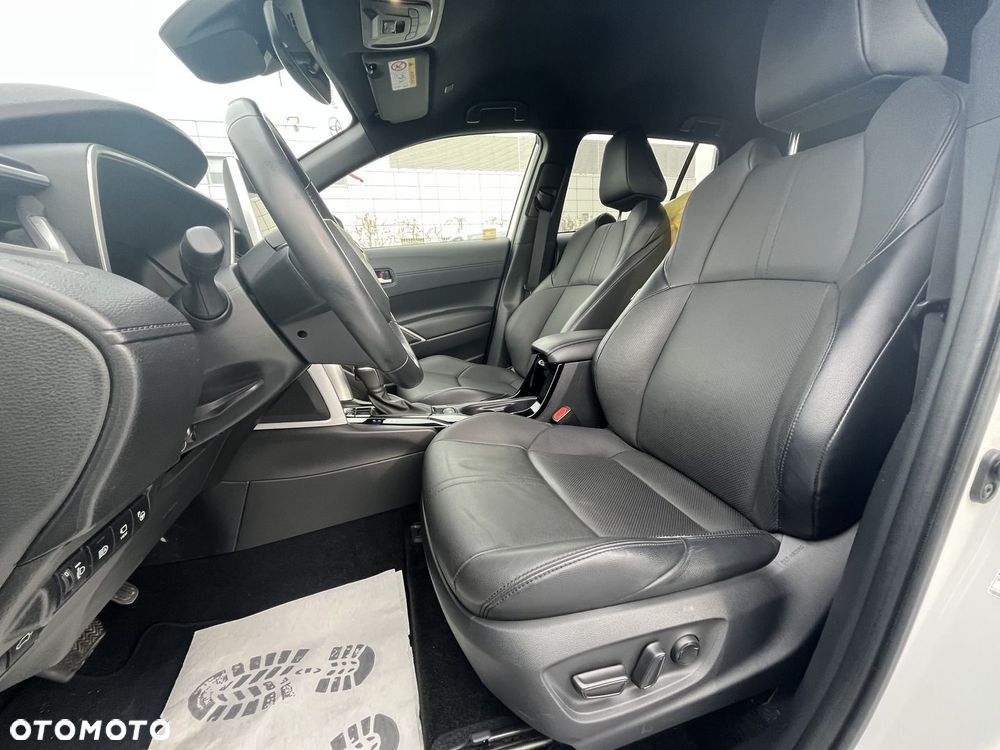 Toyota Corolla Cross 2.0 Hybrid Executive - 28