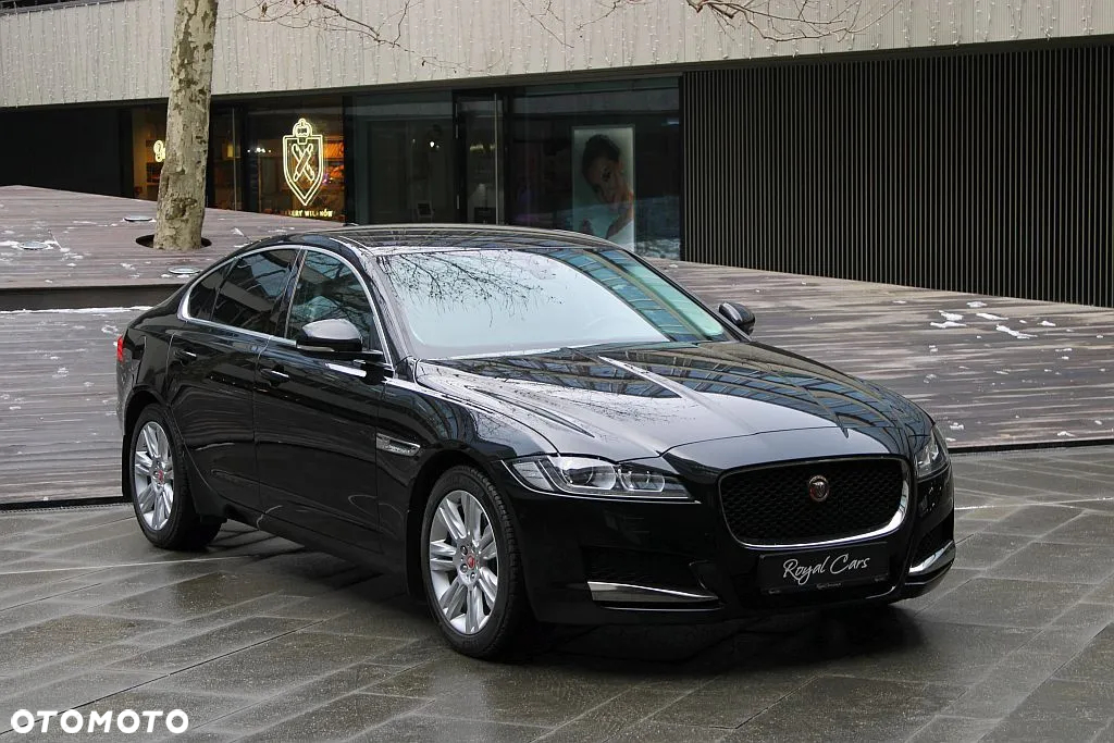 Jaguar XF - 2