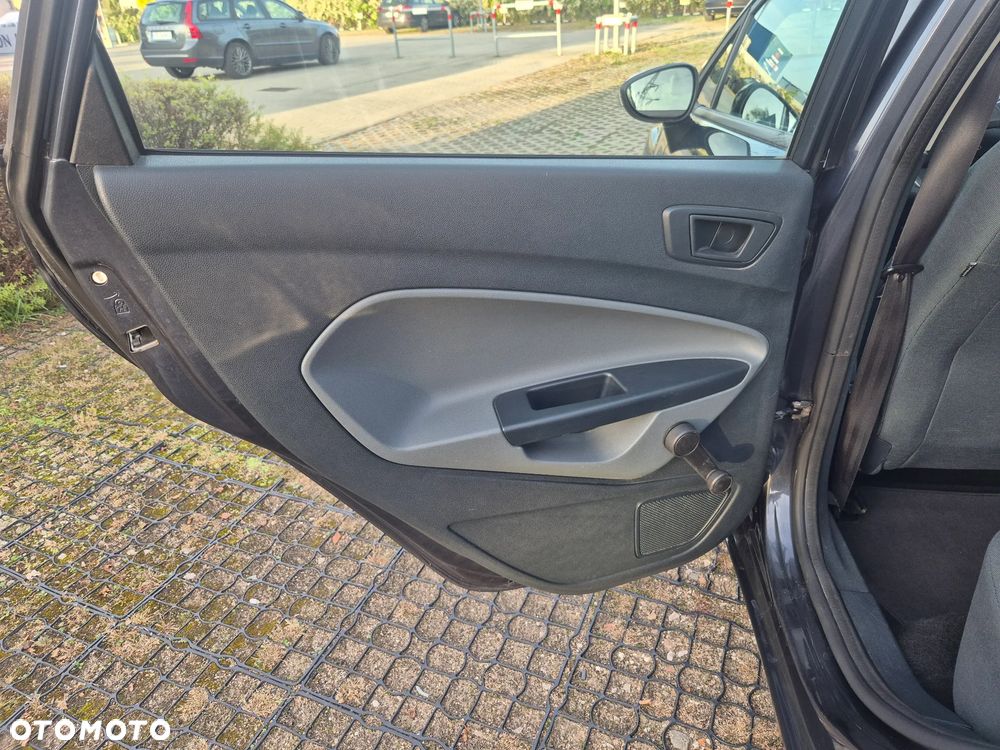 Ford Fiesta 1.25 Trend EU5 - 20