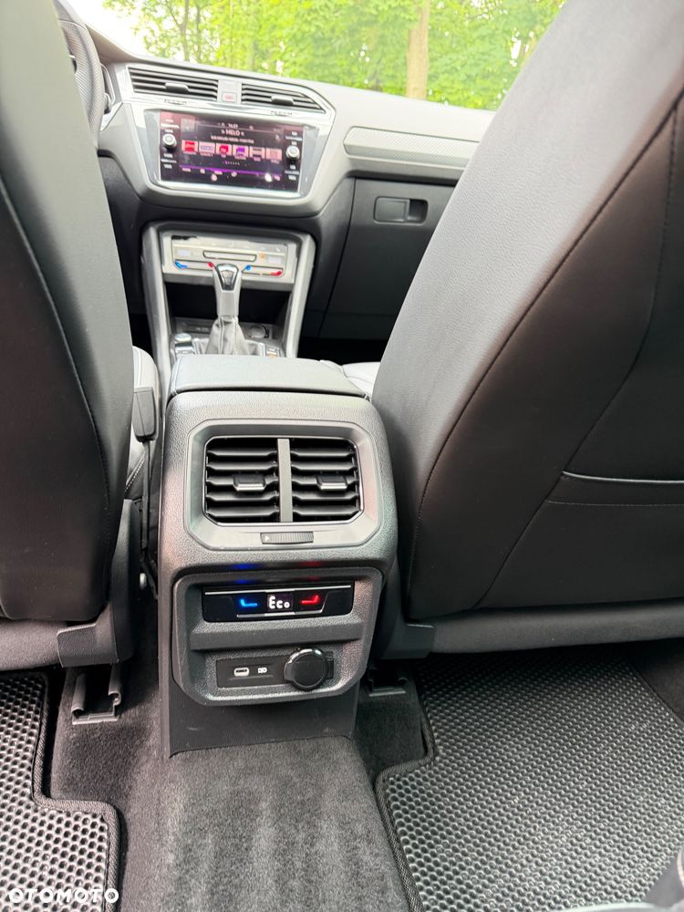 Volkswagen Tiguan 1.4 eHybrid OPF DSG R-Line - 32