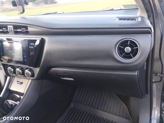 Toyota Corolla 1.6 Comfort - 15