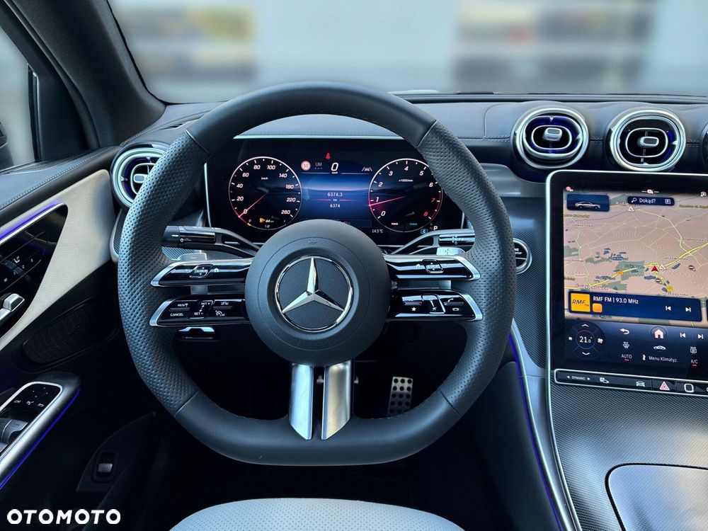 Mercedes-Benz GLC - 17