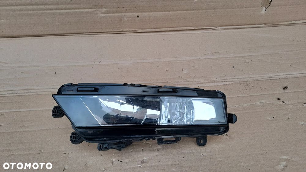 SKODA OCTAVIA 3 LIFT LEWY HALOGEN 5E0941699F ŁADNY - 2