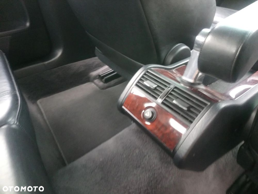 Audi A8 - 3