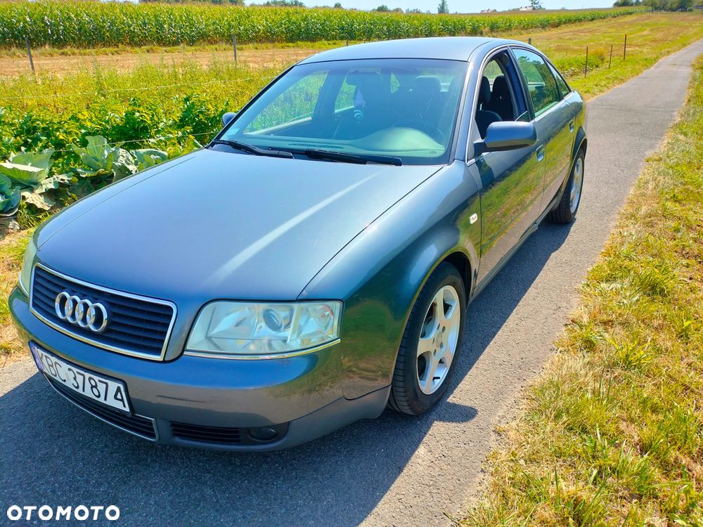 Audi A6 Limousine 2.4 - 7