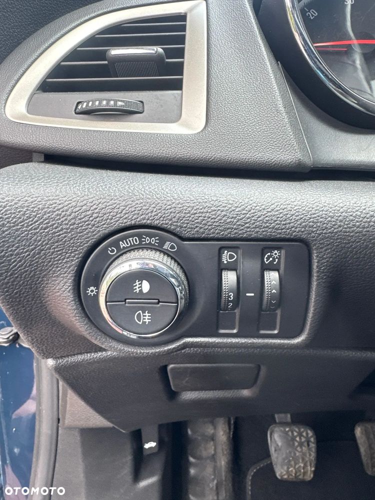 Opel Astra - 13