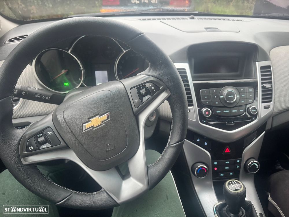 Chevrolet Cruze 2.0 VCDi LT - 5