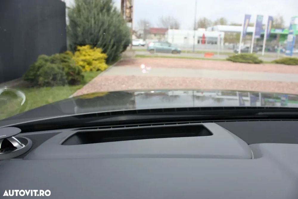 Audi A8 L 55 TFSI quattro tiptronic - 16