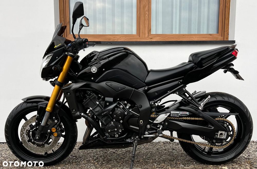 Yamaha FZ8 - 5