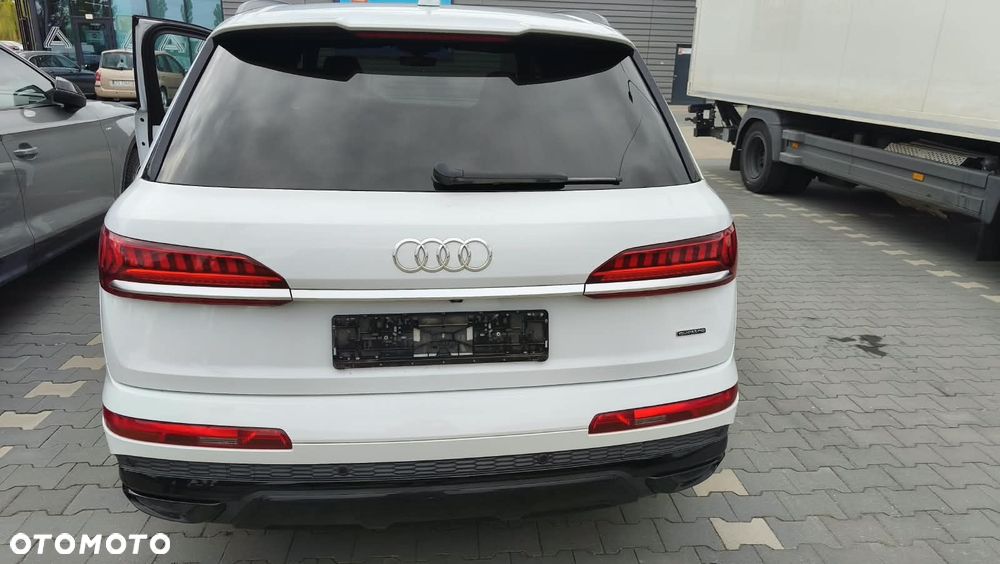 Audi Q7 - 3