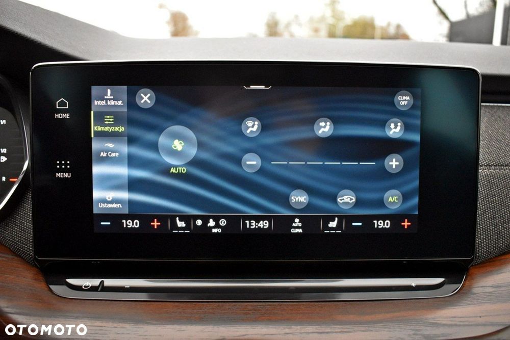 Skoda Octavia 2.0 TSI 4x4 Scout DSG - 25