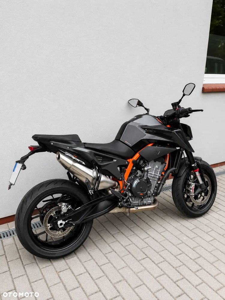 KTM DUKE 890 - 3