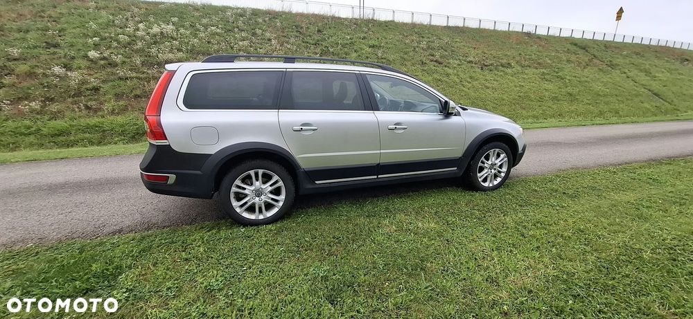 Volvo XC 70 - 3