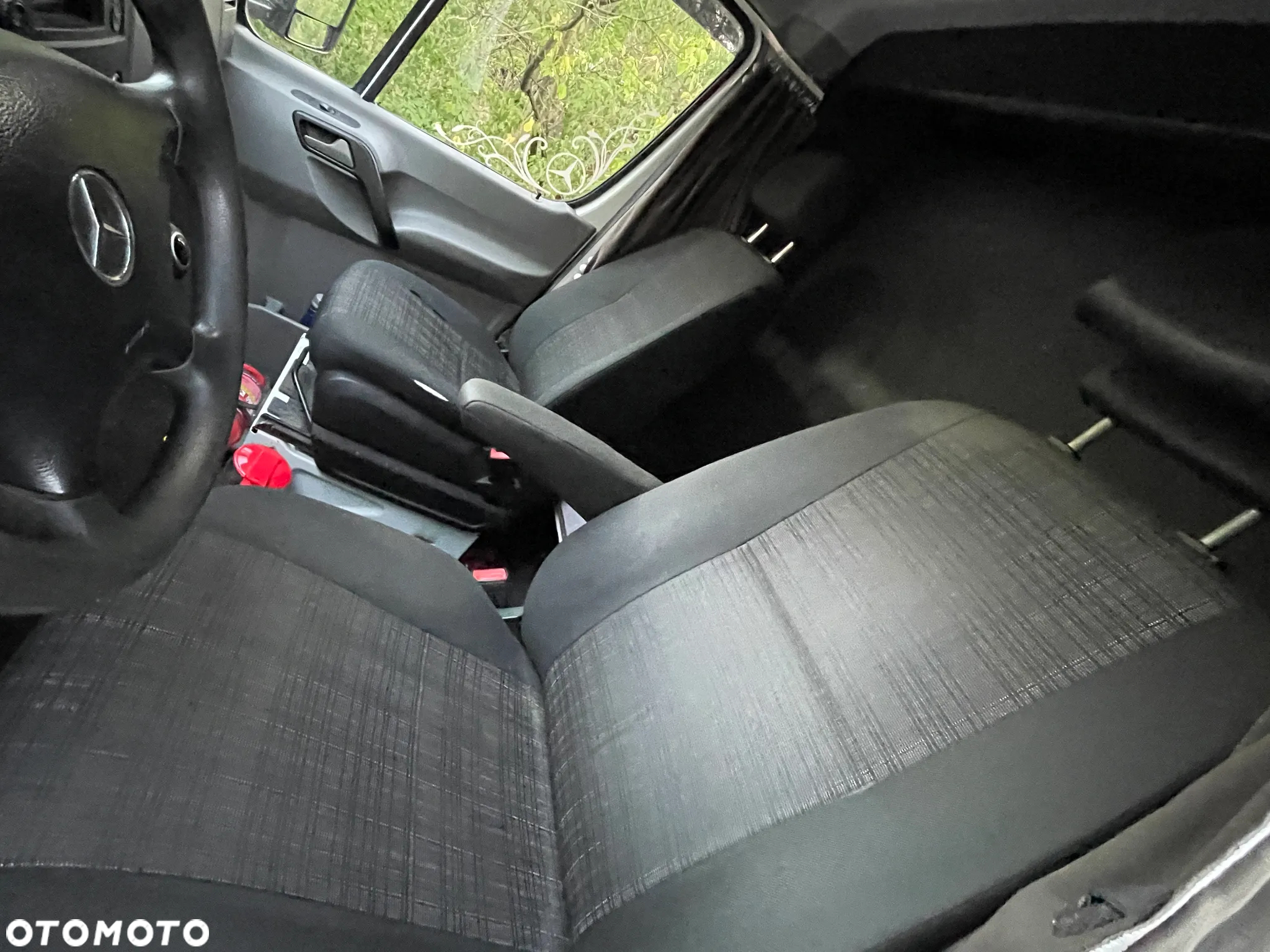 Mercedes-Benz SPRINTER - 12