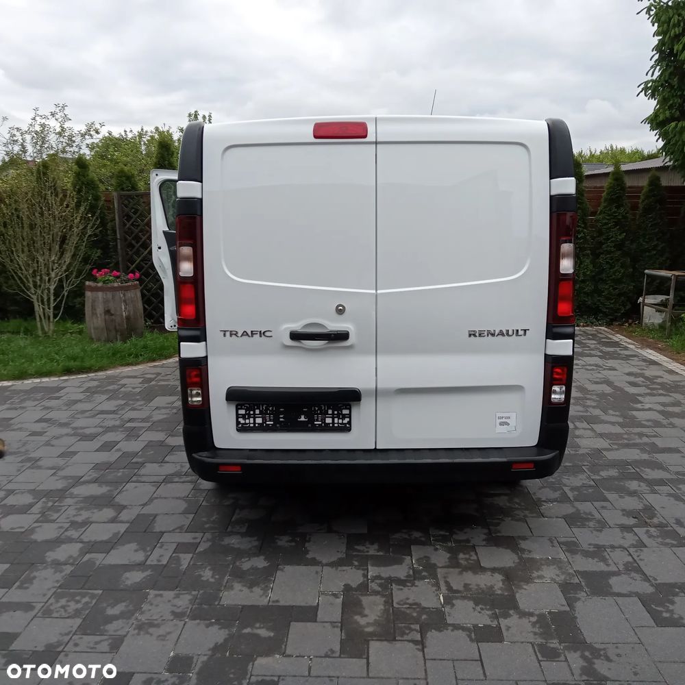 Renault Trafic - 2