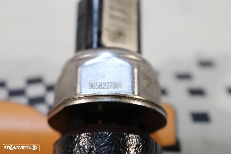 Régua / Rail De Injeção Citroën C3 I (Fc_, Fn_)  9654592680 / 96582278 - 8