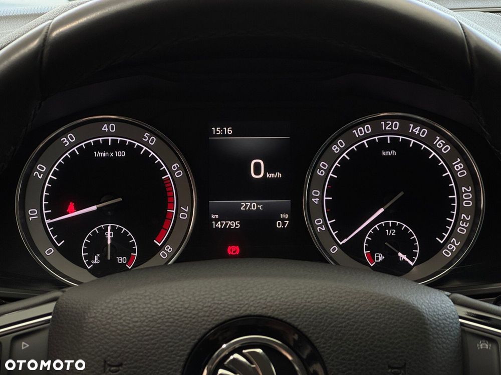 Skoda Superb - 16