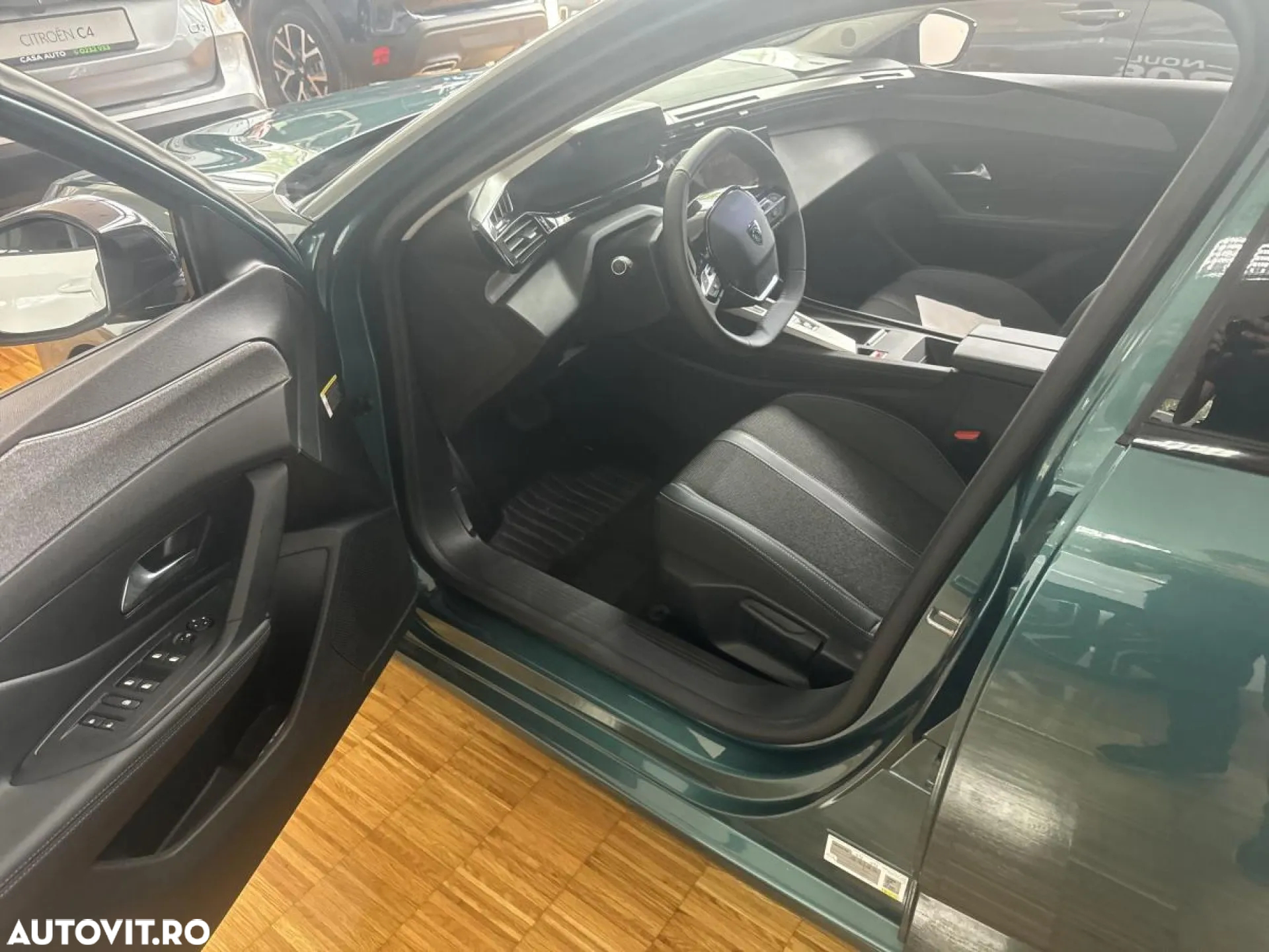Peugeot 308 SW 1.2L PureTech S&S EAT8 Allure - 16